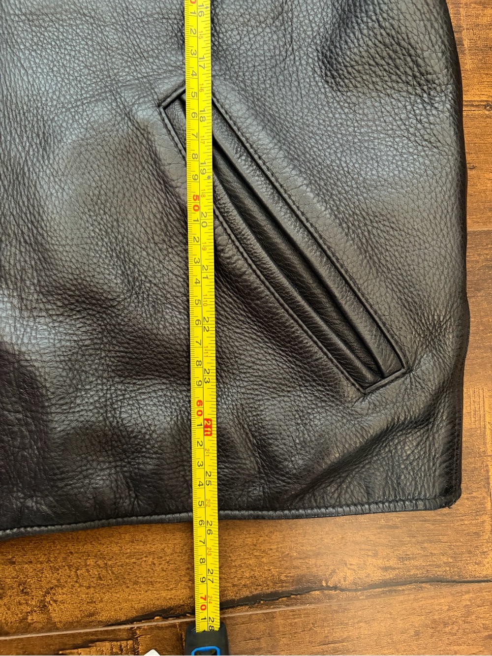 Vintage ROOTS Sporting Goods 100% Leather Jacket - Small Unisex - Picture 10 of 12